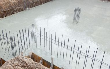 Как самостоятельно сделать фундамент из самоуплотняющегося бетона